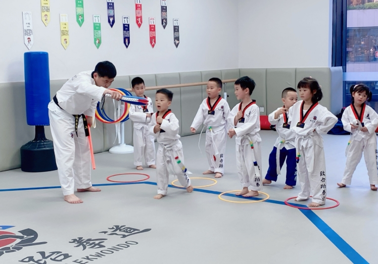 孩子学习跆拳道能带来哪些影响 孩子学习跆拳道能带来哪些影响